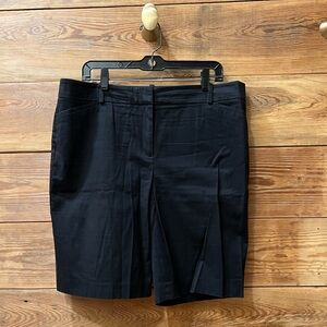 Talbots Women's Black Flat Front Shorts